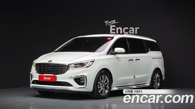 Kia Carnival — exterior