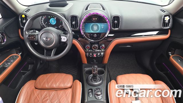 MINI Countryman — interior