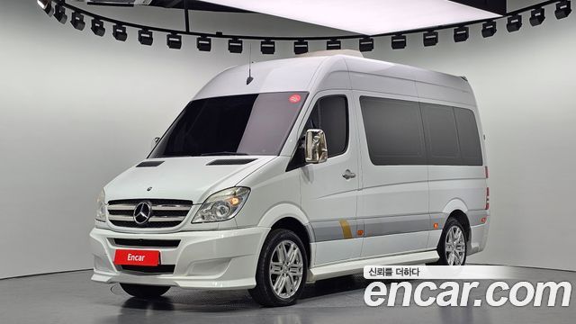 Mercedes-Benz Sprinter — exterior
