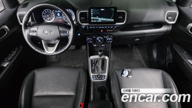 Hyundai Venue — interior
