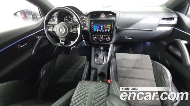 Volkswagen Scirocco — interior