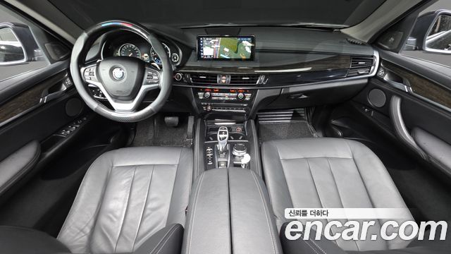 BMW X6 — interior