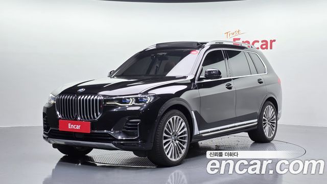 BMW X7 — exterior