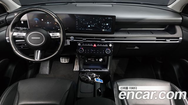 Hyundai Tucson — interior