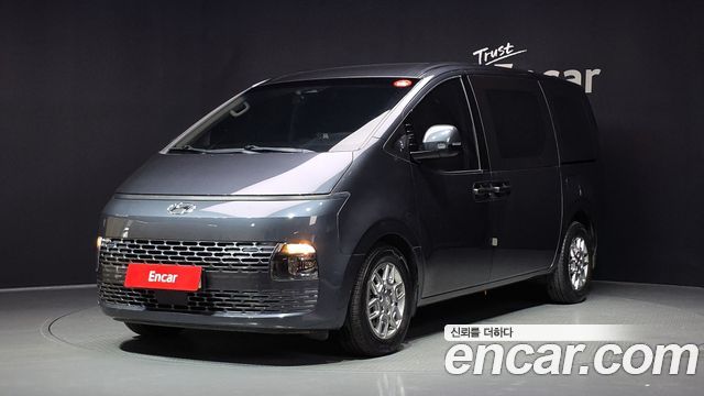 Hyundai Staria — exterior
