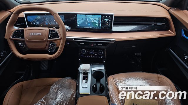 KG Mobility Torres — interior