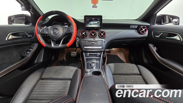 Mercedes-Benz A-Class — interior