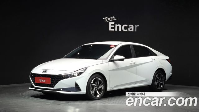 Hyundai Avante — exterior