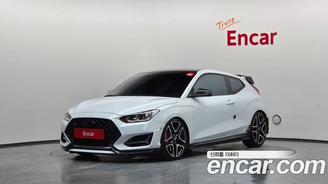Hyundai Veloster — exterior