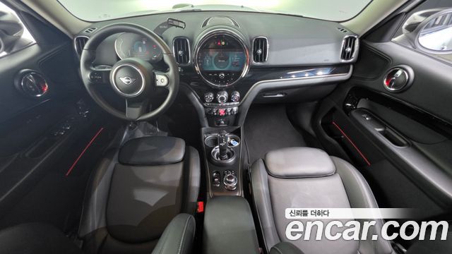 MINI Countryman — interior