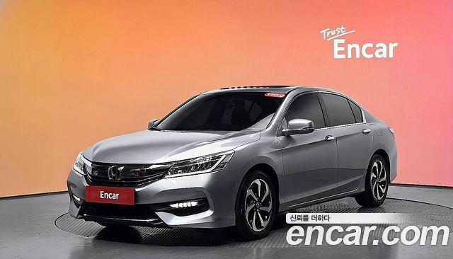 Honda Accord — exterior