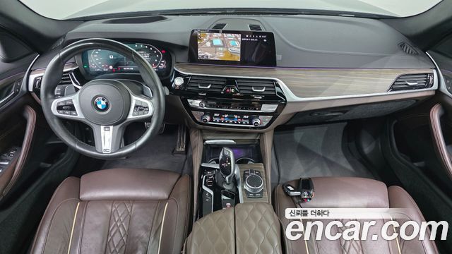 BMW 5 Series — interior