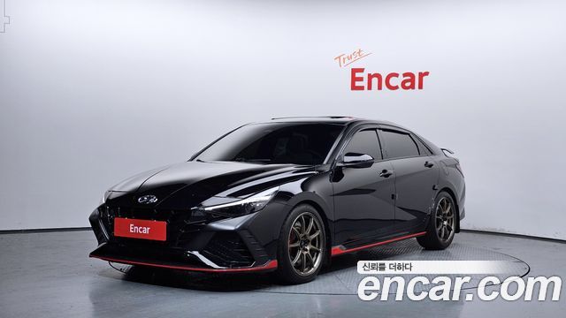 Hyundai Avante — exterior