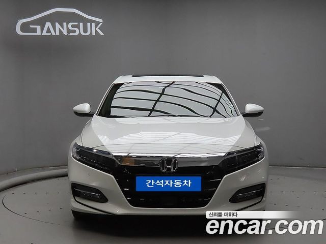 Honda Accord — exterior