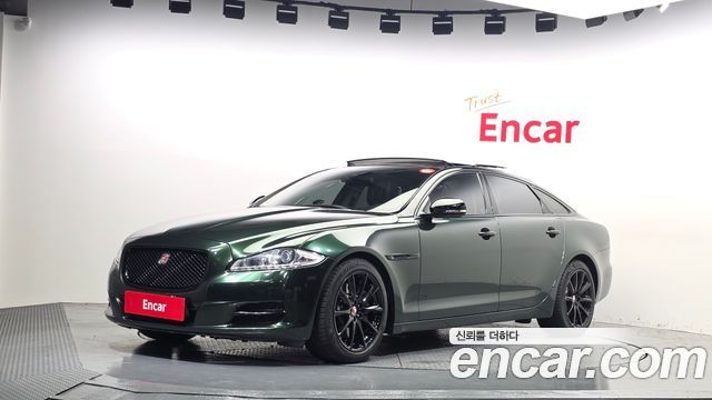 Jaguar XJ — exterior
