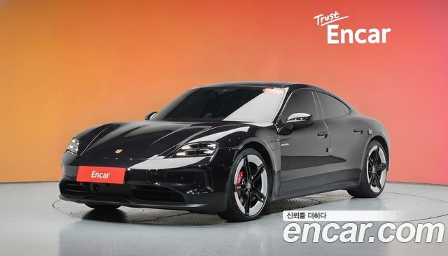 Porsche Taycan — exterior