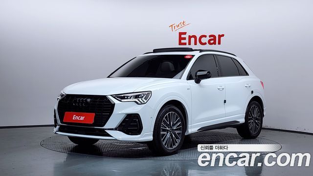 Audi Q3 — exterior