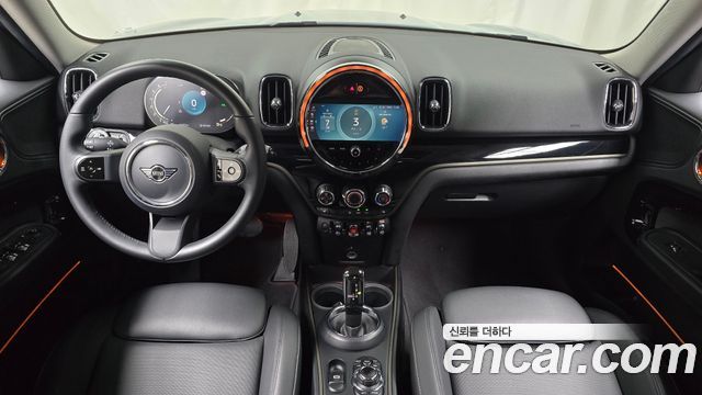 MINI Countryman — interior