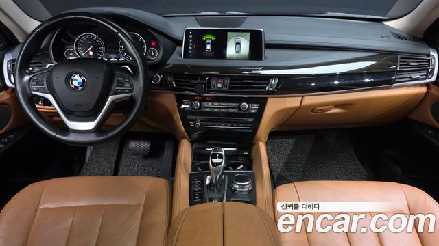 BMW X6 — interior