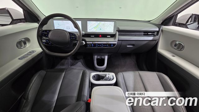 Hyundai IONIQ 5 — interior