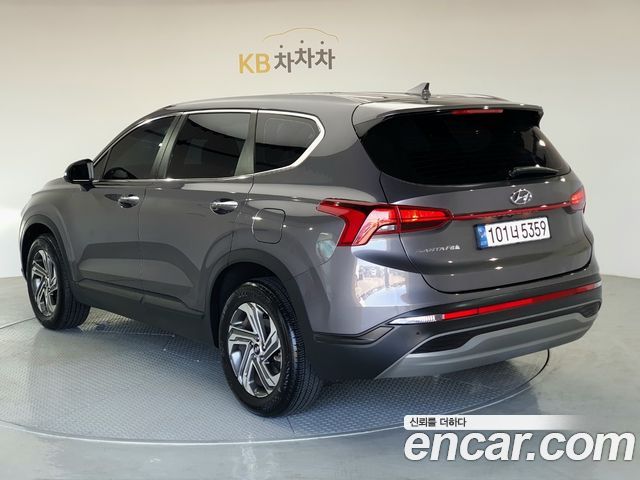 Hyundai Santa Fe — interior