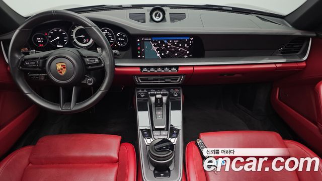 Porsche 911 — interior