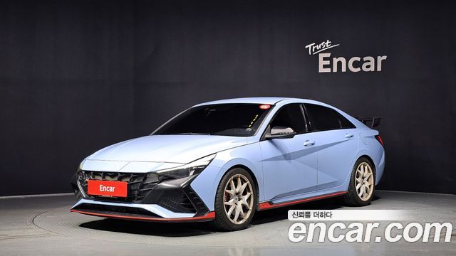 Hyundai Avante — exterior