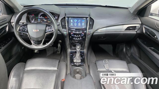 Cadillac ATS — interior