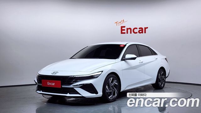 Hyundai Avante — exterior