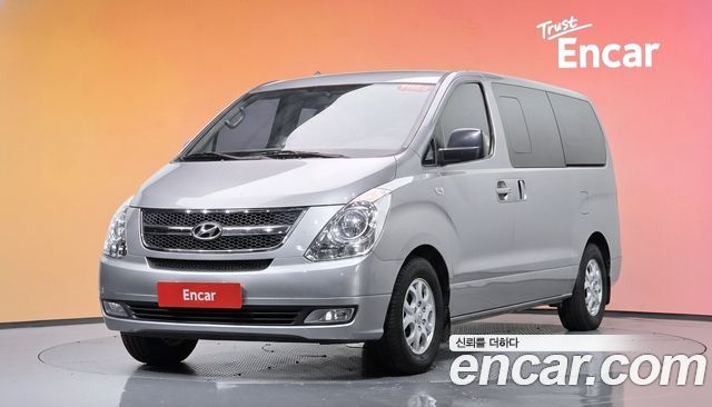 Hyundai Starex — exterior