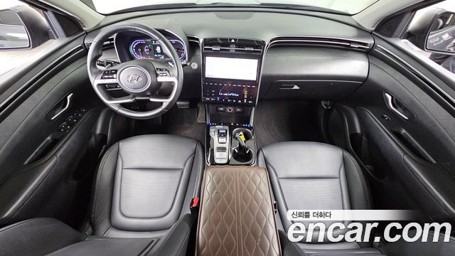Hyundai Tucson — interior