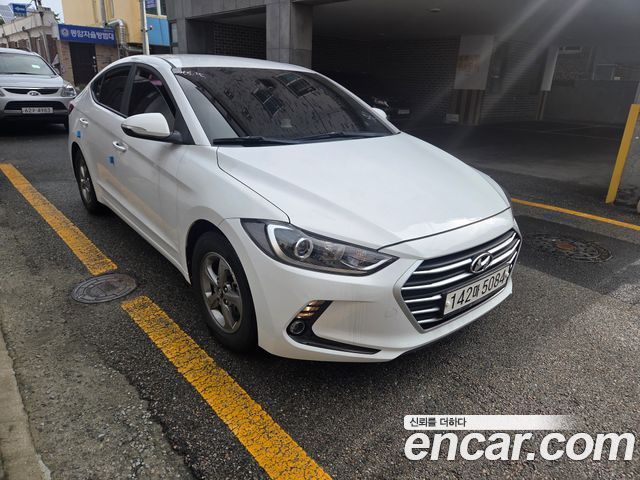 Hyundai Avante — exterior