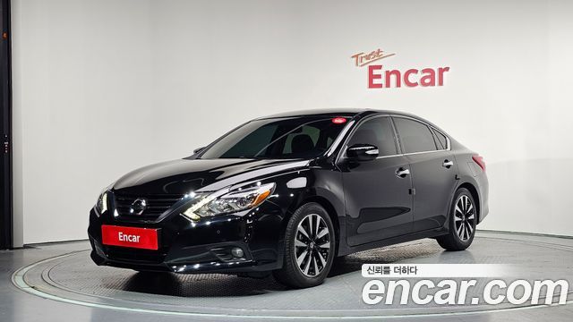 Nissan Altima — exterior
