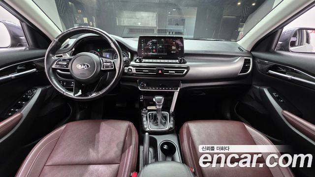 Kia Seltos — interior