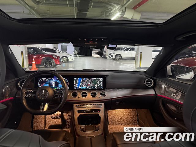 Mercedes-Benz E-Class — interior
