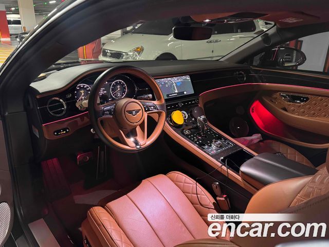 Bentley Continental — interior