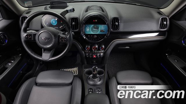 MINI Countryman — interior