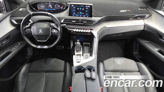 Peugeot 3008 — interior