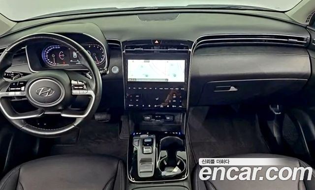 Hyundai Tucson — interior