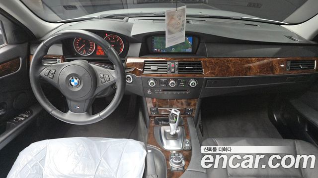 BMW 5 Series — interior