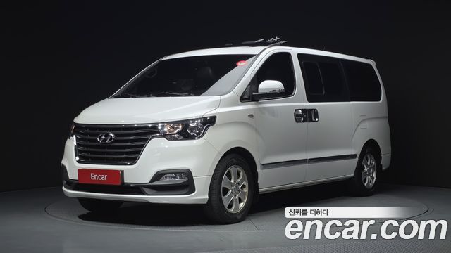 Hyundai Starex