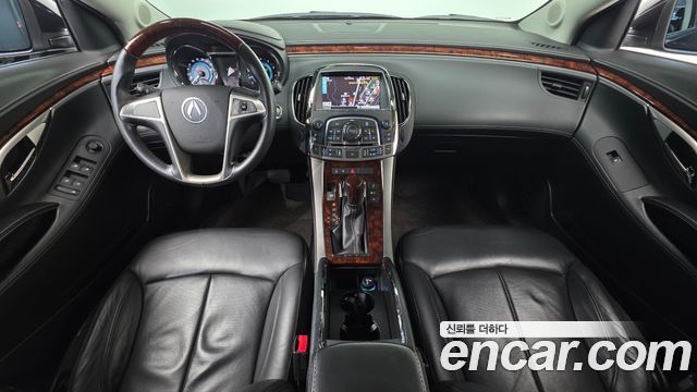 Chevrolet Korea Alpheon — interior