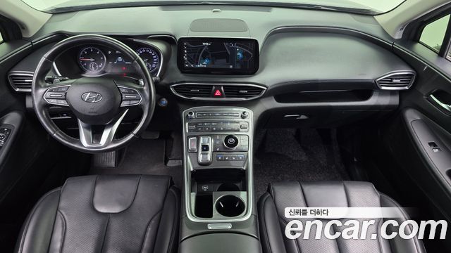 Hyundai Santa Fe — interior