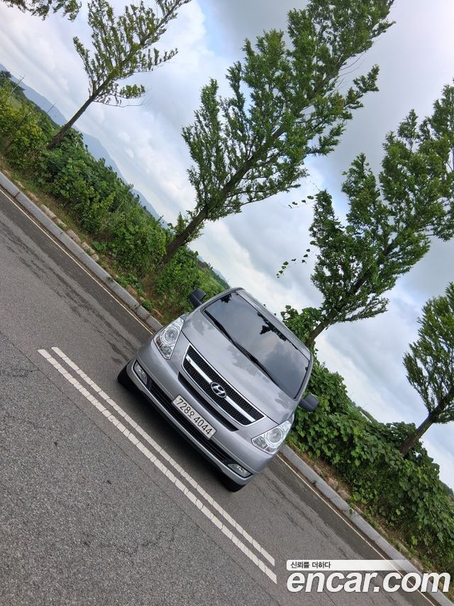 Hyundai Starex — exterior