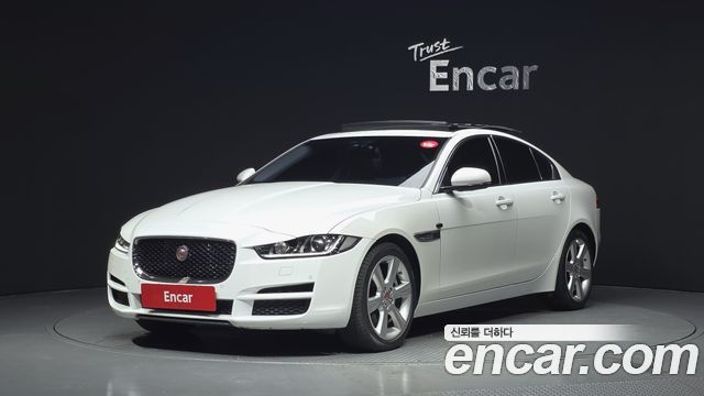 Jaguar XE — exterior
