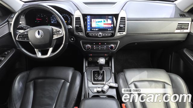 KG Mobility Rexton — interior