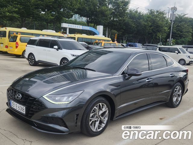 Hyundai Sonata — exterior