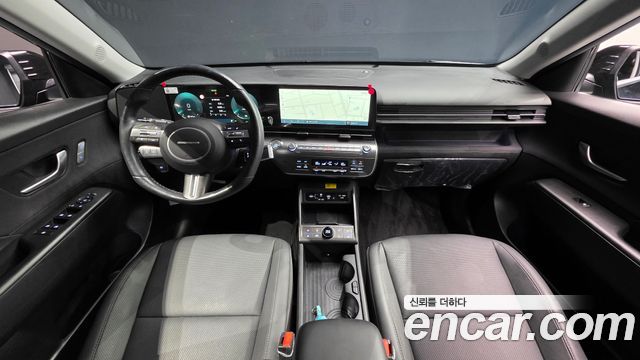 Hyundai Kona — interior