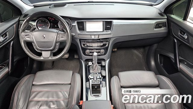 Peugeot 508 — interior