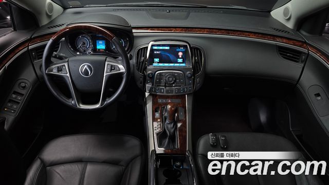 Chevrolet Korea Alpheon — interior